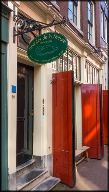 Entree winkel Entree winkel